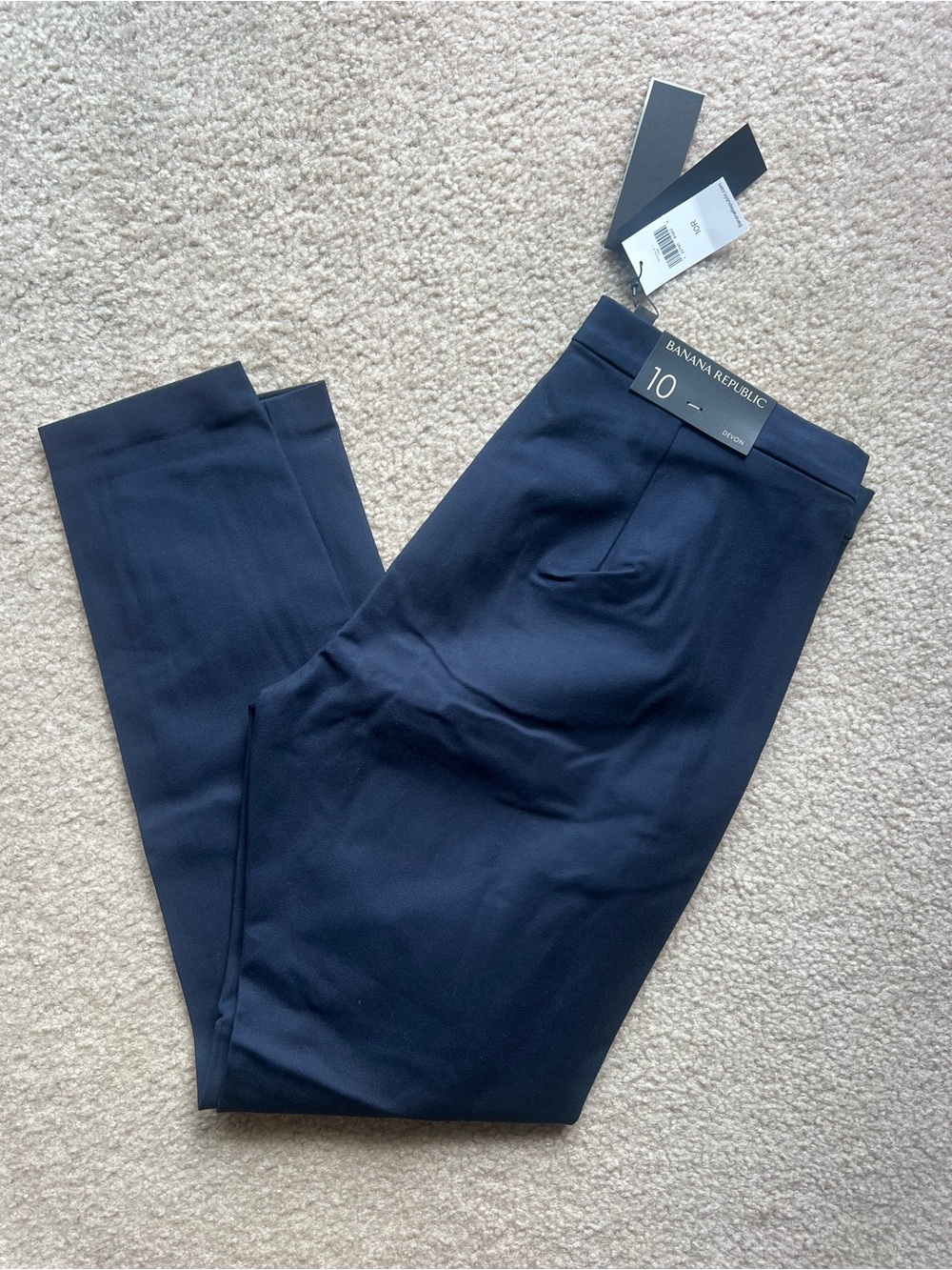 Banana Republic - Devon Pant - Navy - Size 10 - New With Tags